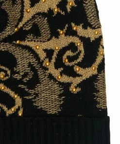 Camilla EBoutique (US) KNIT BEANIE WITH POM POM SOLID BLACK