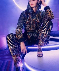 Camilla EBoutique (US) Up To 40% Off HOODY SWEATER WITH POCKETS SHES GOT GRACE