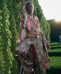 Camilla EBoutique (US) SLIM FIT LONG SLEEVE SHIRT LOTUS LOVERS