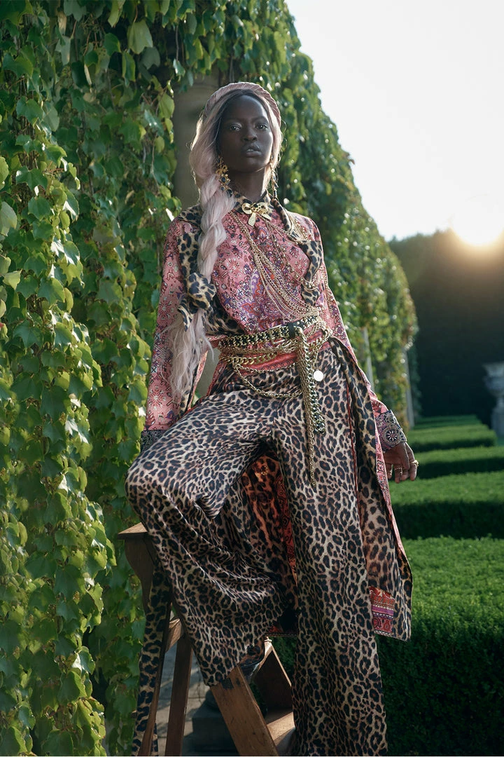 Camilla EBoutique (US) SLIM FIT LONG SLEEVE SHIRT LOTUS LOVERS