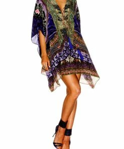 Camilla EBoutique (US) SHORT LACE UP KAFTAN THREADS THAT BIND US Resort