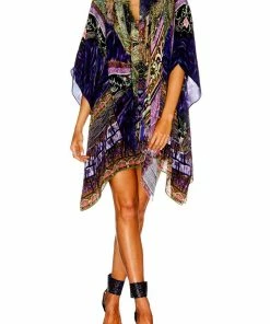 Camilla EBoutique (US) SHORT LACE UP KAFTAN THREADS THAT BIND US Resort