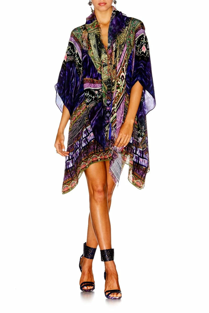 Camilla EBoutique (US) SHORT LACE UP KAFTAN THREADS THAT BIND US Resort