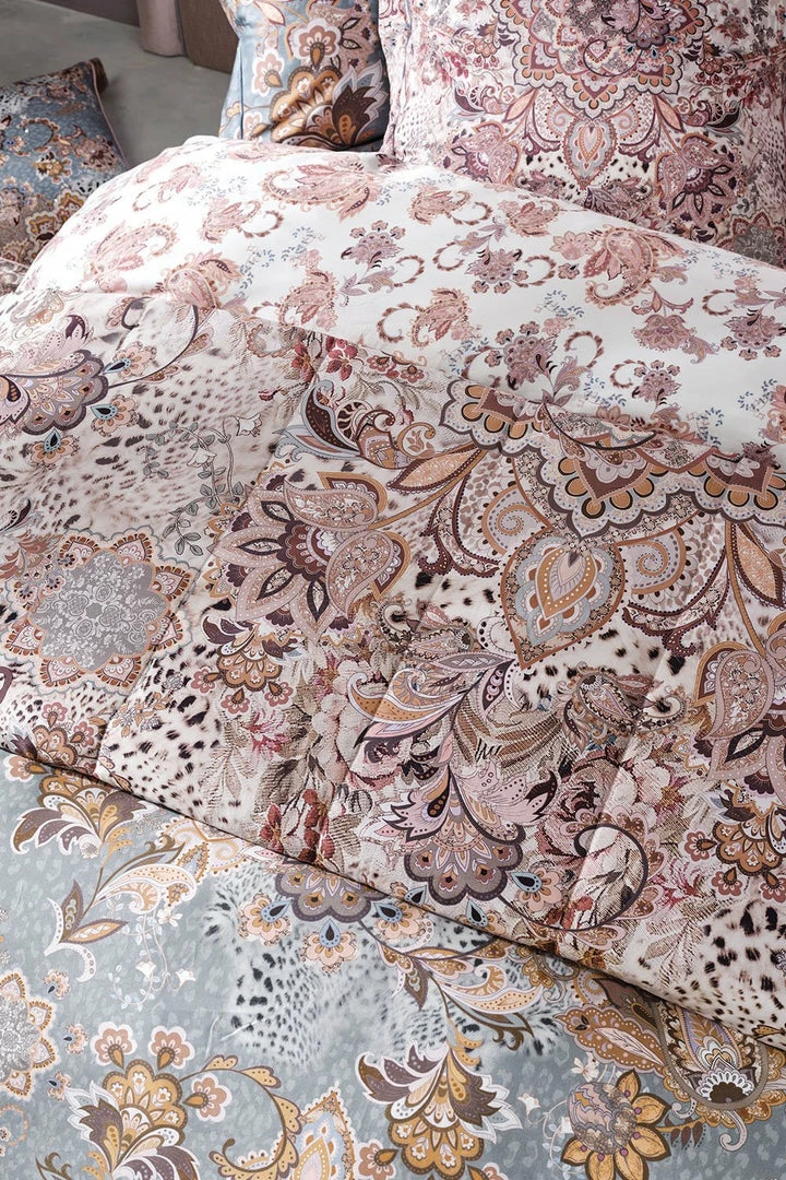 Camilla EBoutique (US) QUILTED BED COVER LE PALAIS DU ZAHIR Up To 40% Off