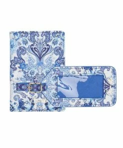 Camilla EBoutique (US) PASSPORT HOLDER AND LUGGAGE TAG TALKING ABOUT A REVOLUTION