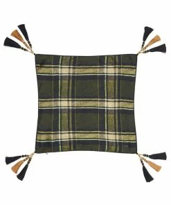 Camilla EBoutique (US) SMALL SQUARE CUSHION PLACEMENT