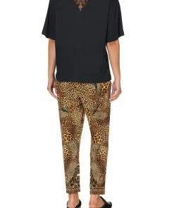 Camilla EBoutique (US) Up To 40% Off RELAXED BODY AND SLEEVE TEE LADY LODGE