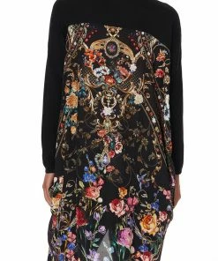 Camilla EBoutique (US) V NECK JUMPER WITH PRINT BACK BLUSHING MANOR Up To 30% Off