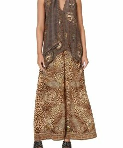 Camilla EBoutique (US) Up To 30% Off HANDKERCHIEF HEM TOP LADY LODGE