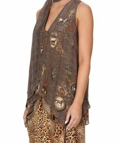 Camilla EBoutique (US) Up To 30% Off HANDKERCHIEF HEM TOP LADY LODGE