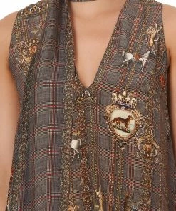 Camilla EBoutique (US) Up To 30% Off HANDKERCHIEF HEM TOP LADY LODGE