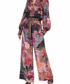 Camilla EBoutique (US) CURVED COLLAR BLOUSE SWINGING SIXTIES