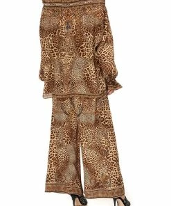 Camilla EBoutique (US) ROUND NECK GATHERED BLOUSE LADY LODGE Up To 30% Off