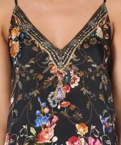 Camilla EBoutique (US) V NECK CAMI BLUSHING MANOR Up To 30% Off