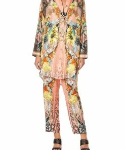 Camilla EBoutique (US) SHIRT TUNIC WITH POCKETS WATCH THE THRONE