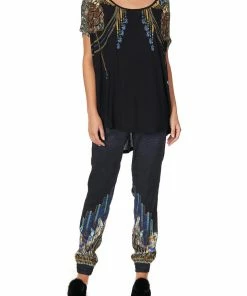 Camilla EBoutique (US) LOOSE FIT TEE DRIPPING IN DECO