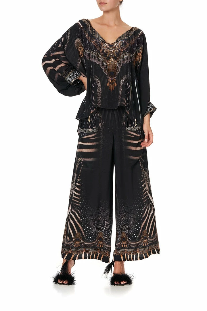 Camilla EBoutique (US) RAGLAN SLEEVE BLOUSE WITH CUFF QUECHUA KING