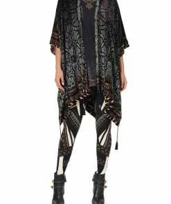 Camilla EBoutique (US) SQUARE DRAPED LAYER QUECHUA KING Sale Clothing