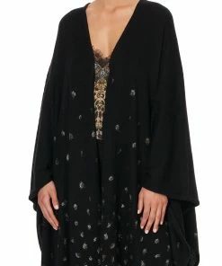 Camilla EBoutique (US) THROW OVER ABINGDON PALACE