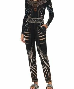 Camilla EBoutique (US) Sale Clothing LONG SLEEVE FITTED TOP QUECHUA KING