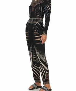 Camilla EBoutique (US) Sale Clothing LONG SLEEVE FITTED TOP QUECHUA KING