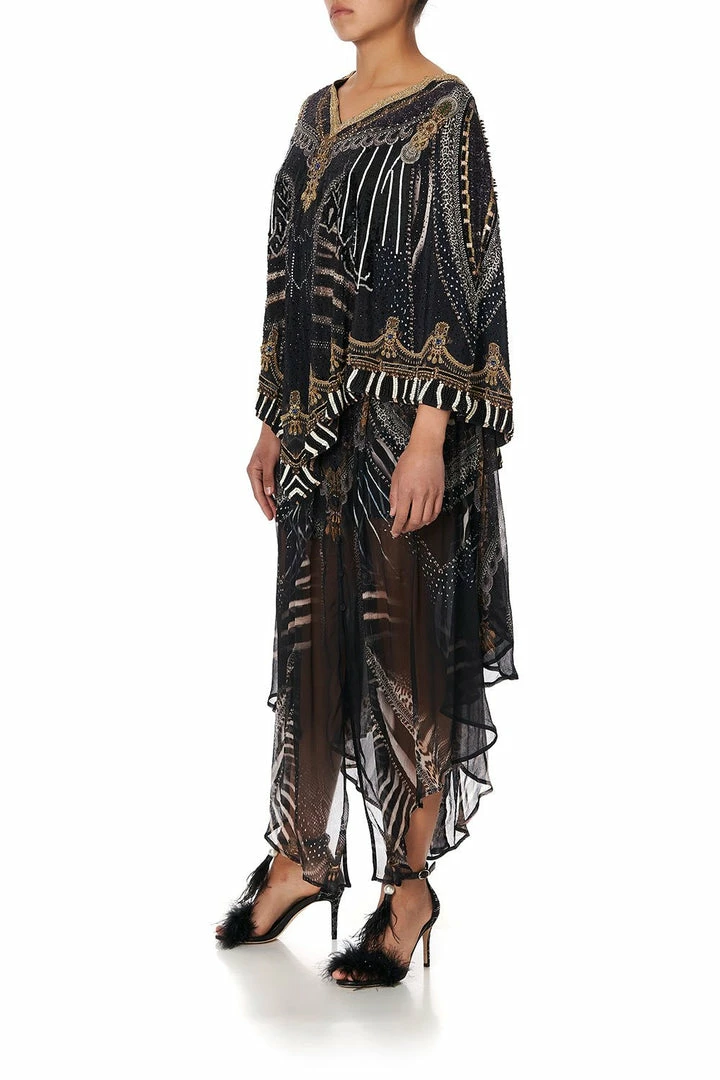 Camilla EBoutique (US) SHORT LAYERING CAPE QUECHUA KING