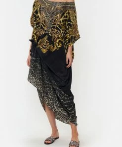Camilla EBoutique (US) ROUND NECK KAFTAN SHADOWS OF ARMADA
