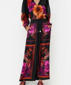 Camilla EBoutique (US) DROP SLEEVE SWING BLOUSE MIDNIGHT POPPY