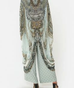 Camilla EBoutique (US) LAYER WITH CENTRE BACK PANEL FREE ESPIRITU Clothing