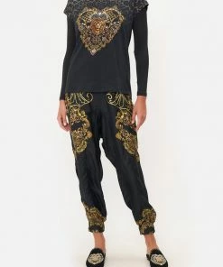 Camilla EBoutique (US) Sale Activewear & Loungewear CURVED HEM FITTED TEE SHADOWS OF ARMADA LOUNGE