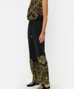 Camilla EBoutique (US) Sale Clothing JERSEY MUSCLE TANK SHADOWS OF ARMADA