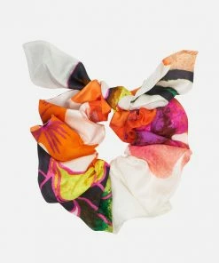Camilla EBoutique (US) SCRUNCHIE PRETTY AS A POPPY