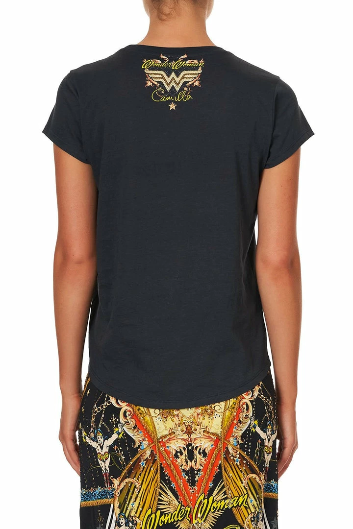 Camilla EBoutique (US) Up To 30% Off CURVED HEM FITTED TEE WONDER WOMAN