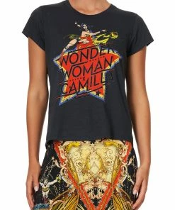 Camilla EBoutique (US) Up To 30% Off CURVED HEM FITTED TEE WONDER WOMAN