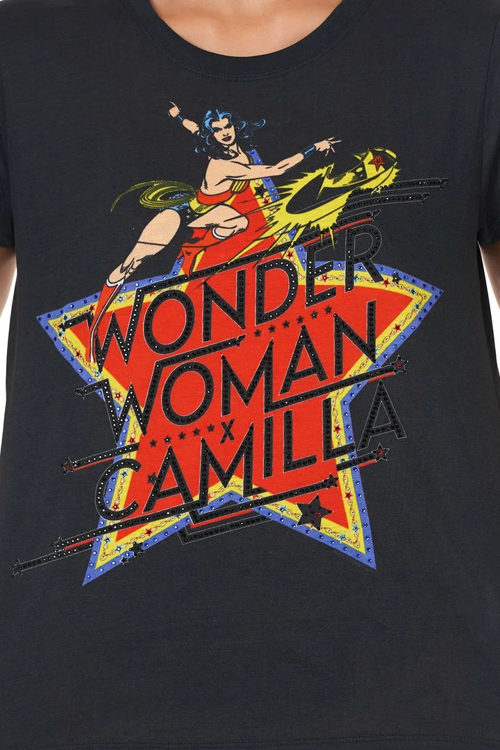 Camilla EBoutique (US) Up To 30% Off CURVED HEM FITTED TEE WONDER WOMAN