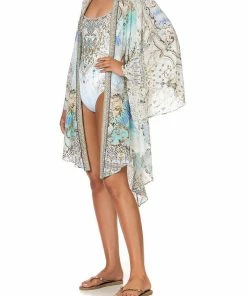 Camilla EBoutique (US) Up To 30% Off SHAPED HEM LAYER WITH HOOD GATSBYS GIRL