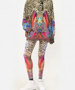 Camilla EBoutique (US) HOODIE WITH POCKETS KINGDOM CALL