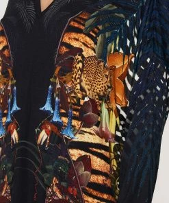 Camilla EBoutique (US) SIDE SPLIT TEE NATURAL INSTINCT