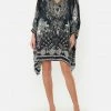 Camilla EBoutique (US) Clothing SHORT KAFTAN WITH CUFF ANIMAL ANARCHY