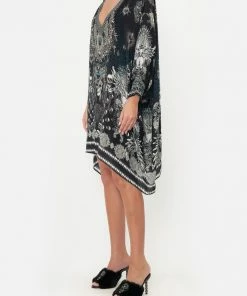Camilla EBoutique (US) Clothing SHORT KAFTAN WITH CUFF ANIMAL ANARCHY