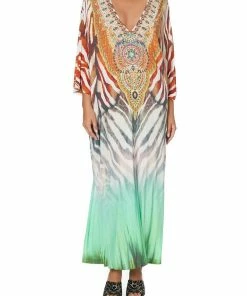 Camilla EBoutique (US) Sale Clothing V NECK BATWING KAFTAN SAVANNAH