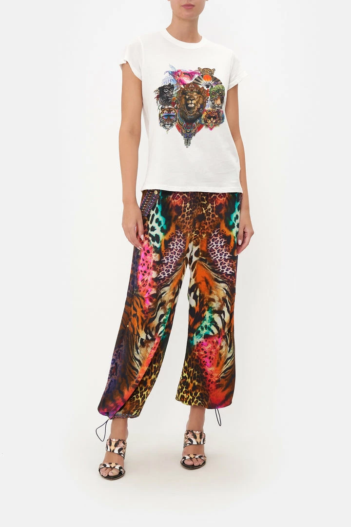 Camilla EBoutique (US) SLIM FIT ROUND NECK T-SHIRT SURREALIST XANADU