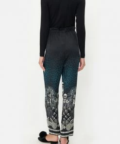 Camilla EBoutique (US) JERSEY TURTLENECK ANIMAL ANARCHY Clothing