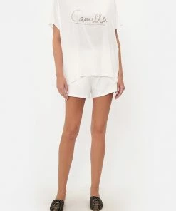 Camilla EBoutique (US) LOOSE FIT ROUND NECK TEE LOGO CAPSULE - SOLID WHITE Clothing