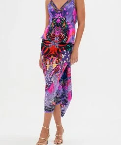 Camilla EBoutique (US) V NECK CAMI INDIRA New Arrivals