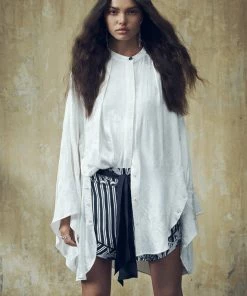 Camilla EBoutique (US) Up To 40% Off KIMONO SLEEVE BLOUSE SILVER LININGS