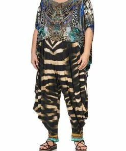 Camilla EBoutique (US) LOOSE FIT ROUND NECK TEE ANIMAL ARMY