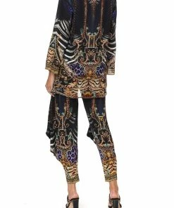 Camilla EBoutique (US) BLOUSE WITH SIDE SPLIT SHES GOT GRACE