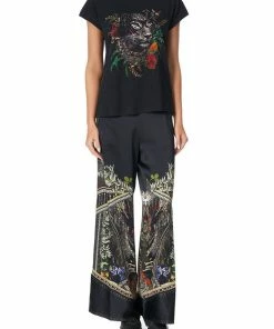 Camilla EBoutique (US) CURVED HEM FITTED TEE BOTANICAL CHRONICLES Up To 50% Off