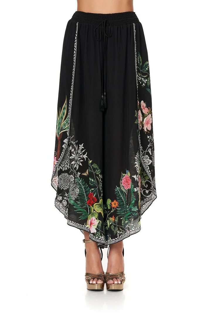 Camilla EBoutique (US) CURVED HEM PANT RAISED WITH WOLVES